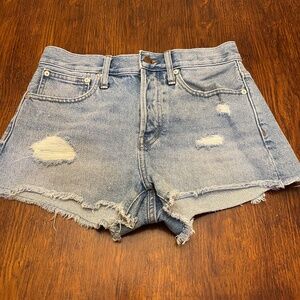 Made well button up relaxed denim shorts size 25